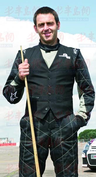 公众人物必 公众人物必