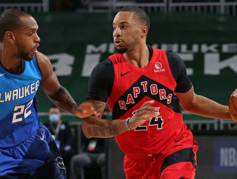 伦比亚队以 伦比亚队以