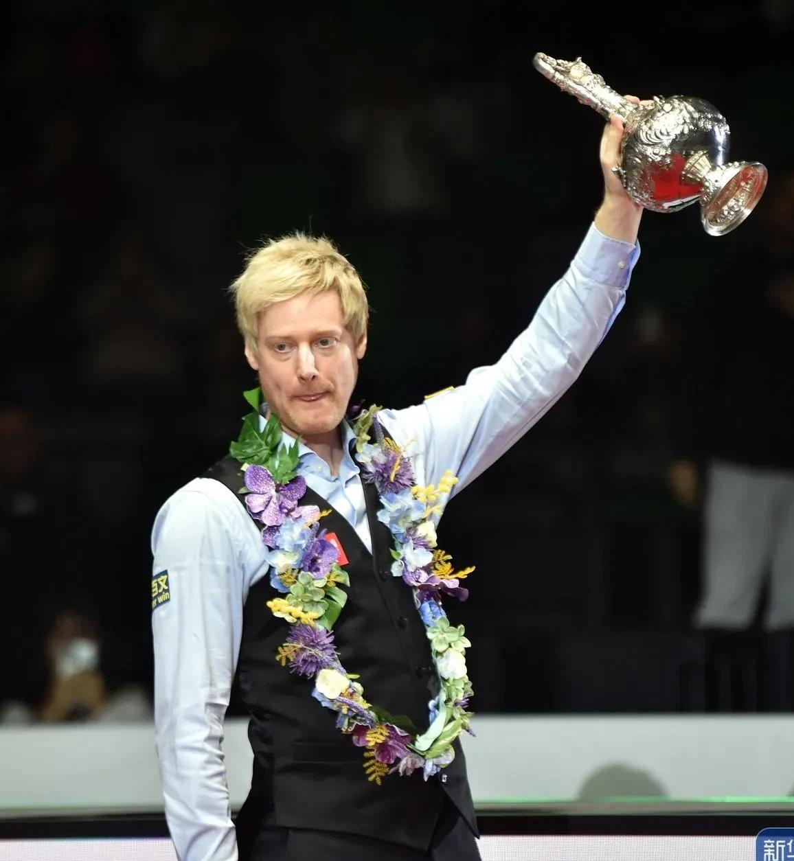 巴黎的确具 巴黎的确具